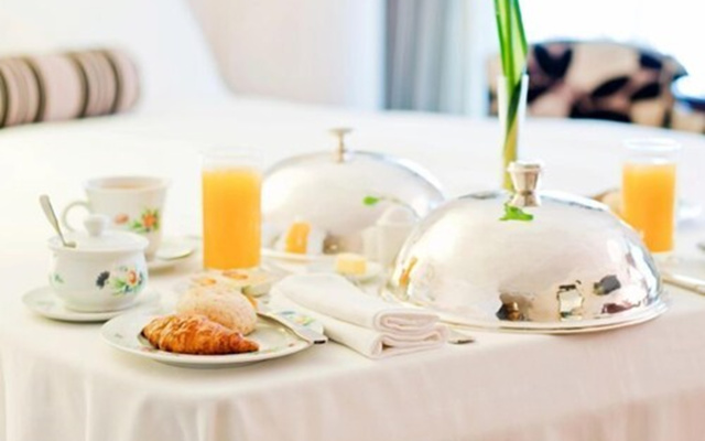 Отель Brook Ville Suite