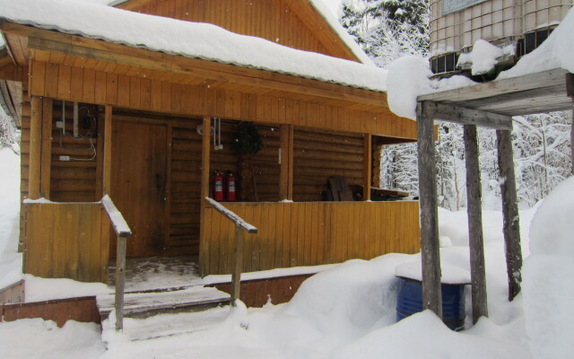 Velyu Hotel