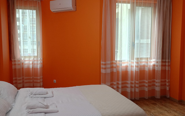 Na Kobaladze v 5 Minutakh ot Morya Apartments