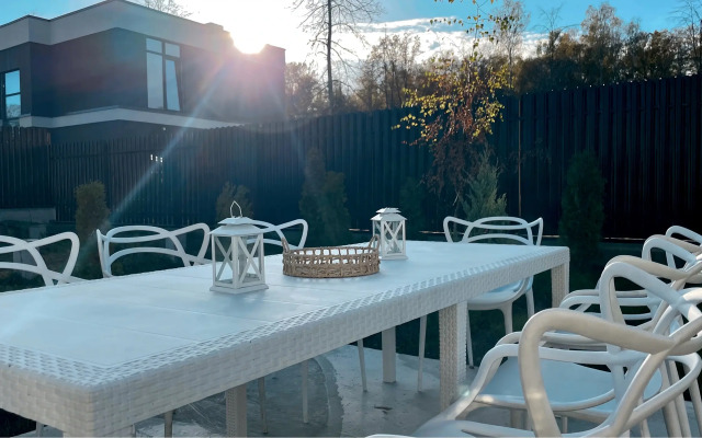 Гостевой дом White House Moscow