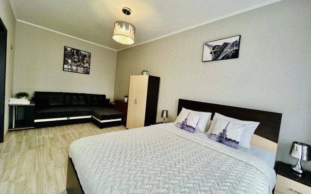 Квартира на площади Горького 4