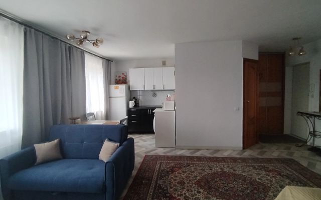 Квартира студия уютная в центре города