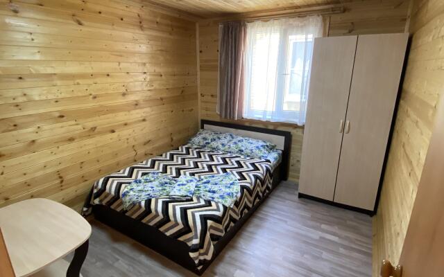 Ekodomik Slavny Guest House