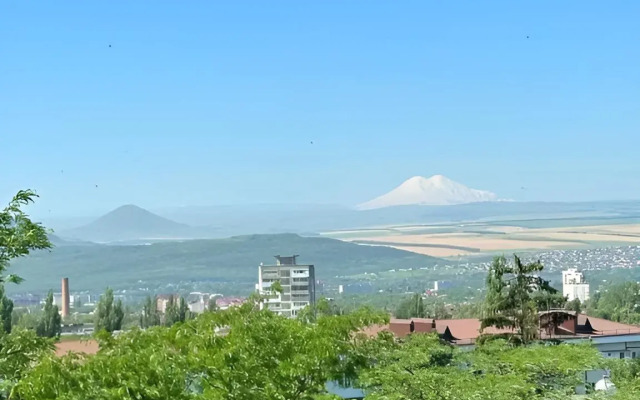 Comfortable Room ot Rooms Apartments Apartments