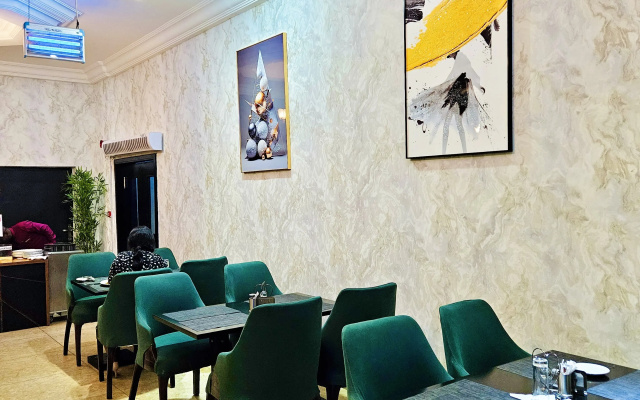 Отель Reiz Continental Abuja