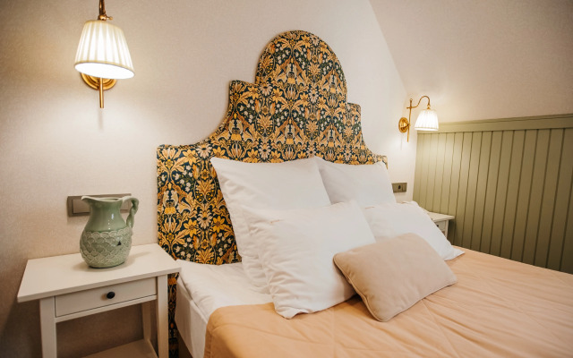 Kuptsov Dom Hotel