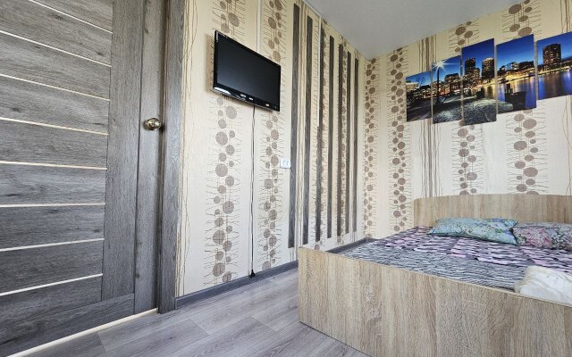 L.v.hotels Na Pervomayskoy 18a Flat