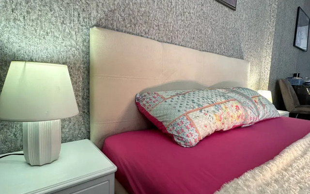 Studio Xm Na Surgutskoy 15 Apartments