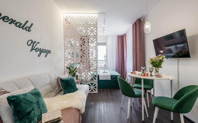 Апартаменты Emerald Voyage Тосина улица 6