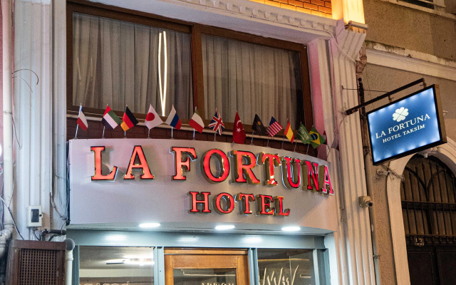 Отель La Fortuna Hotel Taksim