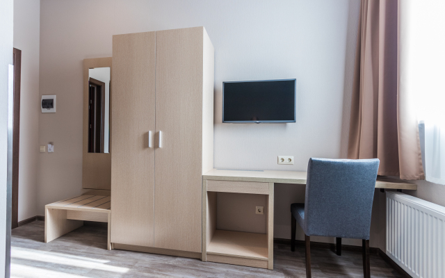Roza Vetrov Hotel
