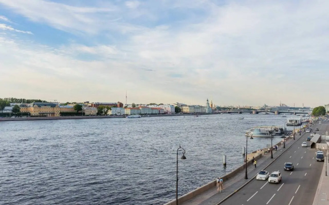 Апартаменты a.m. Rooms Neva River View (Angliyskaya Naberezhnaya)