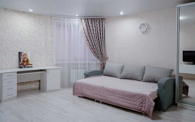 Квартира На  Георгия Димитрова с Дизайнерским Ремонтом