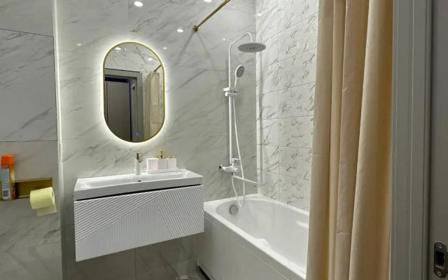 Dizayn Kudrovo s Kachelyyu Apartments