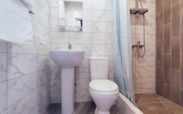 Like  914-2 Apartment