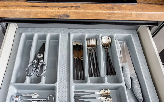 Na Yasnogorskoy 16/2k6 Apartment