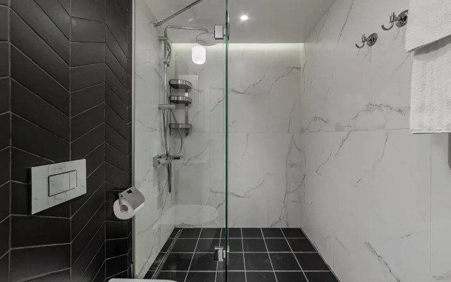 Апартаменты Нежная видовая студия Smart Host