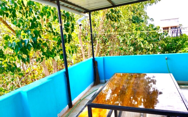 ASS Happystay Inn Hotel