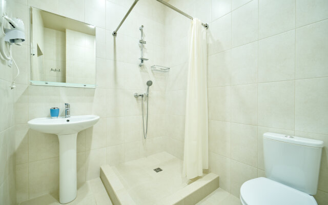 Sunny city Apartments 6