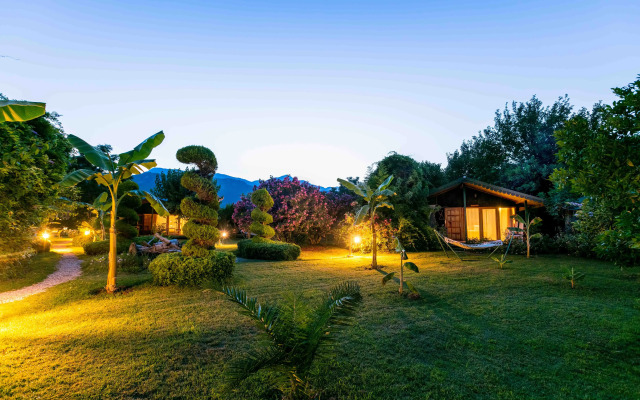 Etenna Beach Bungalows