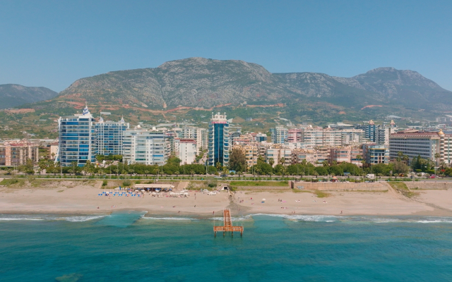 Na Pervoy Linii Morya Yekta Queen Apartments