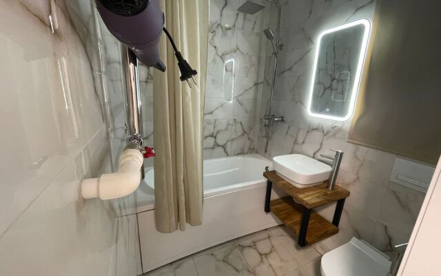 Апартаменты 2-х комнатные апартаменты на Есенина 69