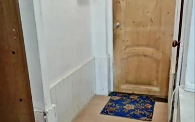 Квартира студия Эконом на Цокольном Этаже