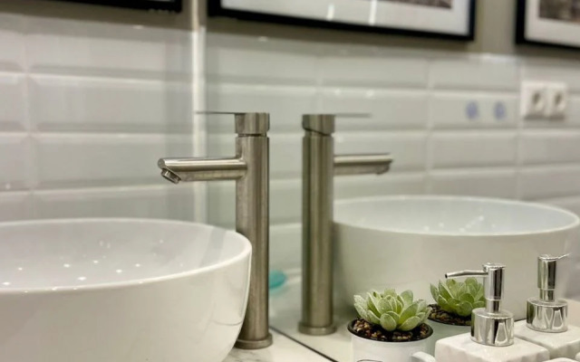 Квартира Просторная на Берегу Моря для Троих Гостей