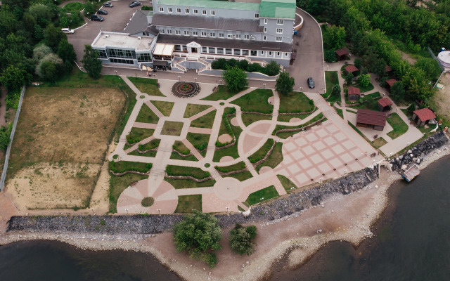 Sibirskiy Safari Club Hotel