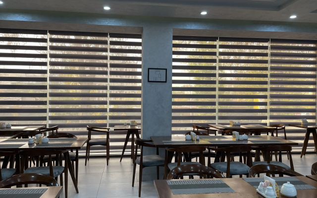 Ohu Palace  & Restaurant