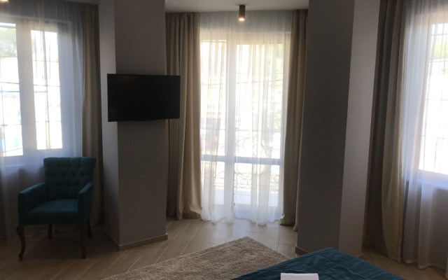 Boomerang Boutique Hotel