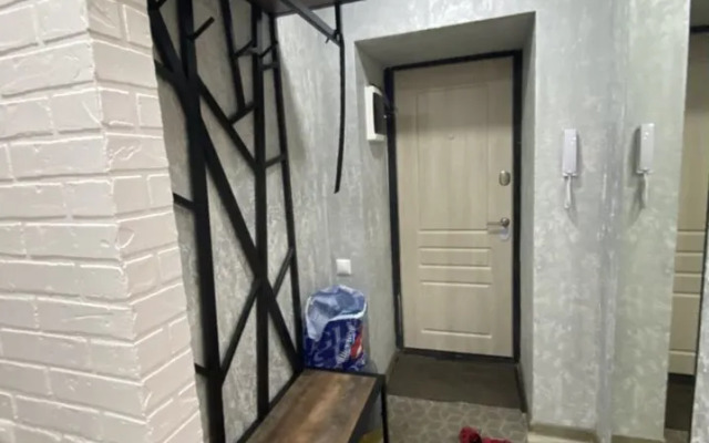 Квартира четырехкомнатная на Цюрупы, 84