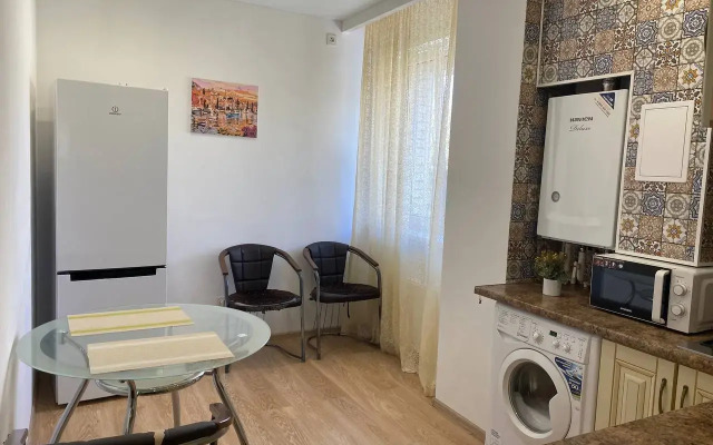 Zamechatelnaya 1-Komnatnaya V Tsentre Goroda Flat