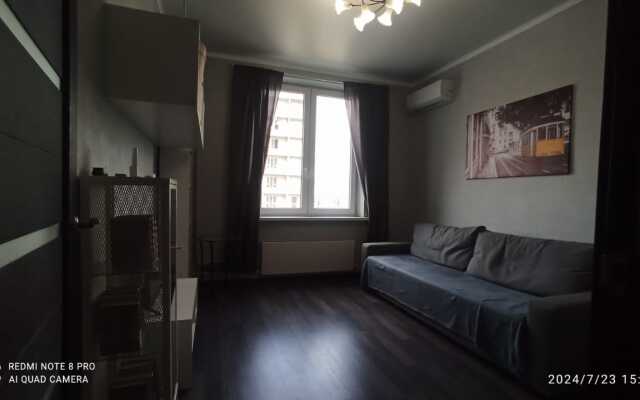 Квартира на Ткачева 15