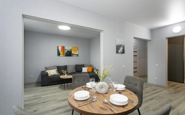 Квартира с фонтаном во дворе