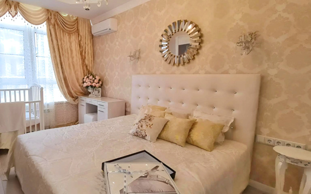 Апартаменты Luxury on Krymskaya 22 Трехкомнатные