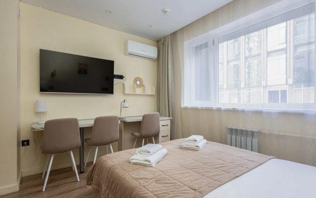 Na Leninskom Prospekte 158 122 Flat
