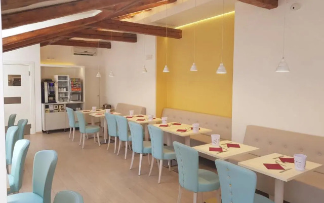 Hotel Roma