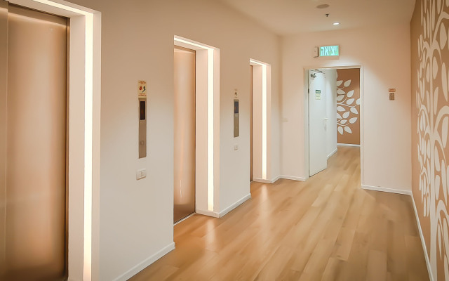 Apt Diamant 2BR Tel Aviv Hayarkon St TL63 Apartments