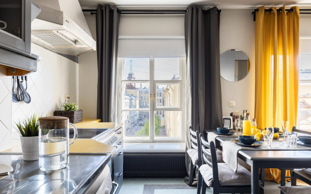 Апартаменты Двухуровневые Little Italy 140 кв.м с видом на собор