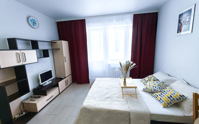 Квартира студия у МРНЦ