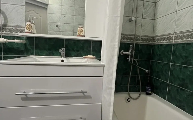 V Samom Tsentre Goroda Flat