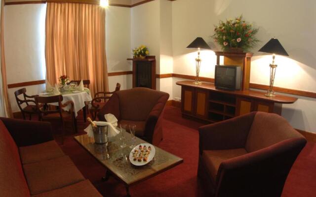 Grand Hotel