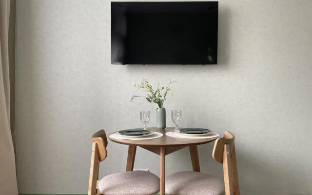 Апартаменты Времена года в Центре города Июнь