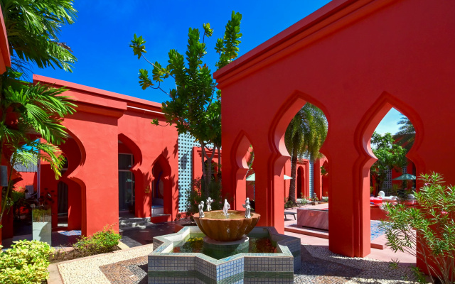 Курортный отель The Kiri Villas Resort