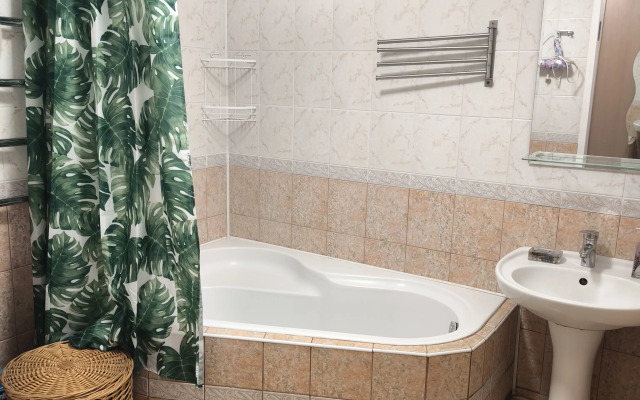 U Brandenburgskikh vorot Flat