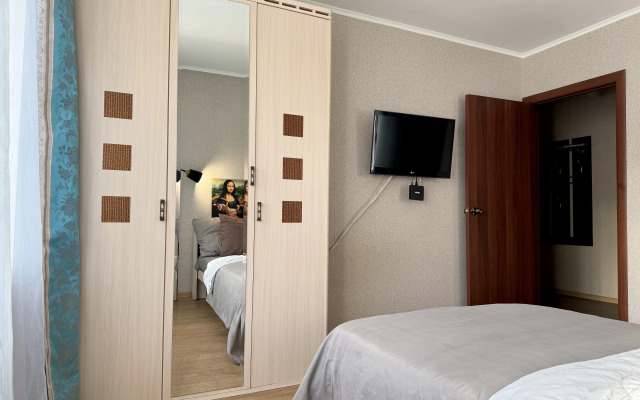 Квартира 1-й микрорайон 12