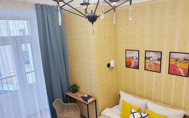 Chetyrekhkomnatnaya Natali Apart V Tsentre Moskvy Flat