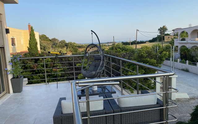 Aetheria Roof Resort Apartments