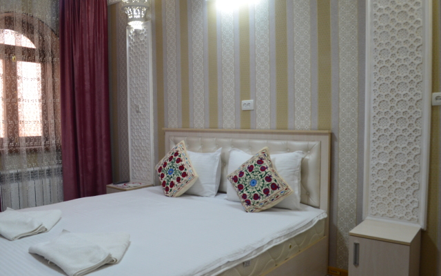 Elemir Registan Boutique-hotel